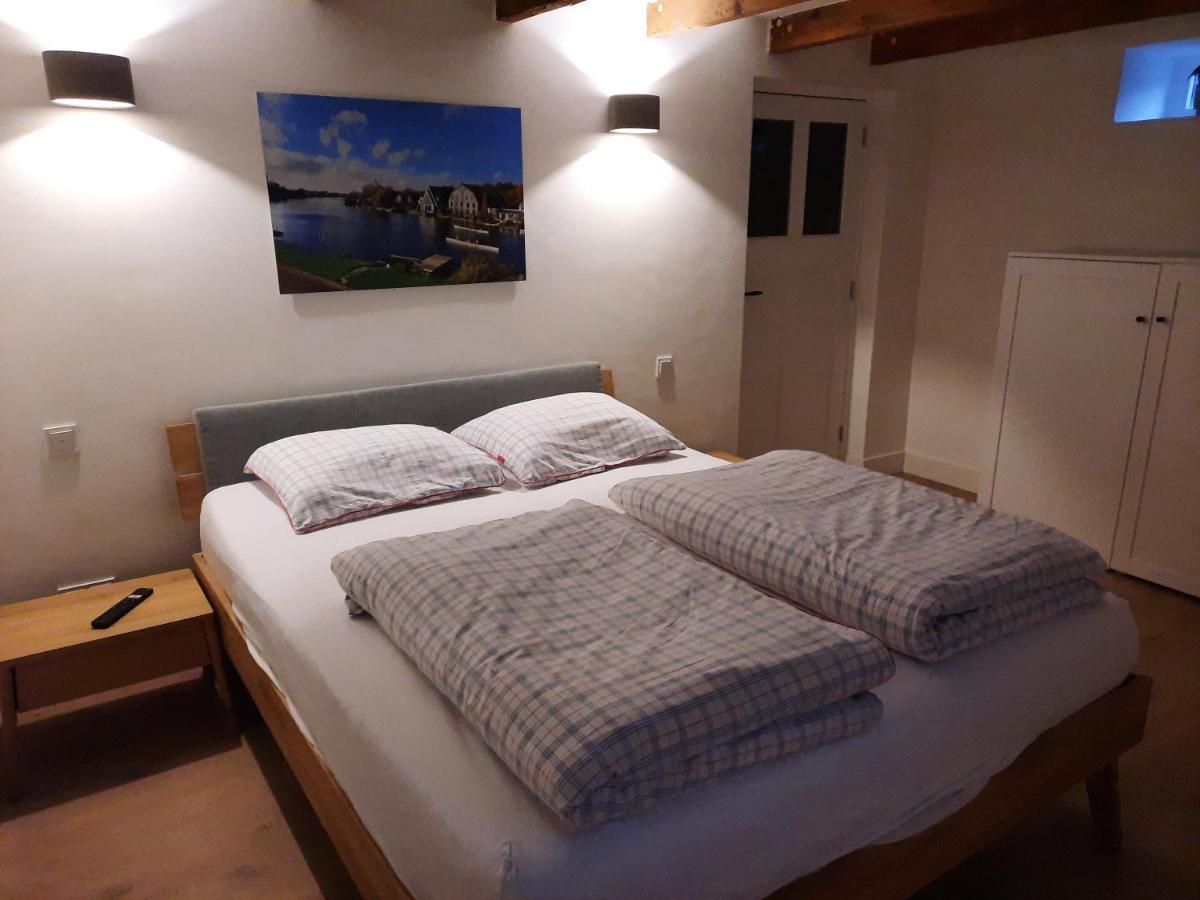 Blrk 285 Bed & Breakfast รอตเตอร์ดัม ภายนอก รูปภาพ
