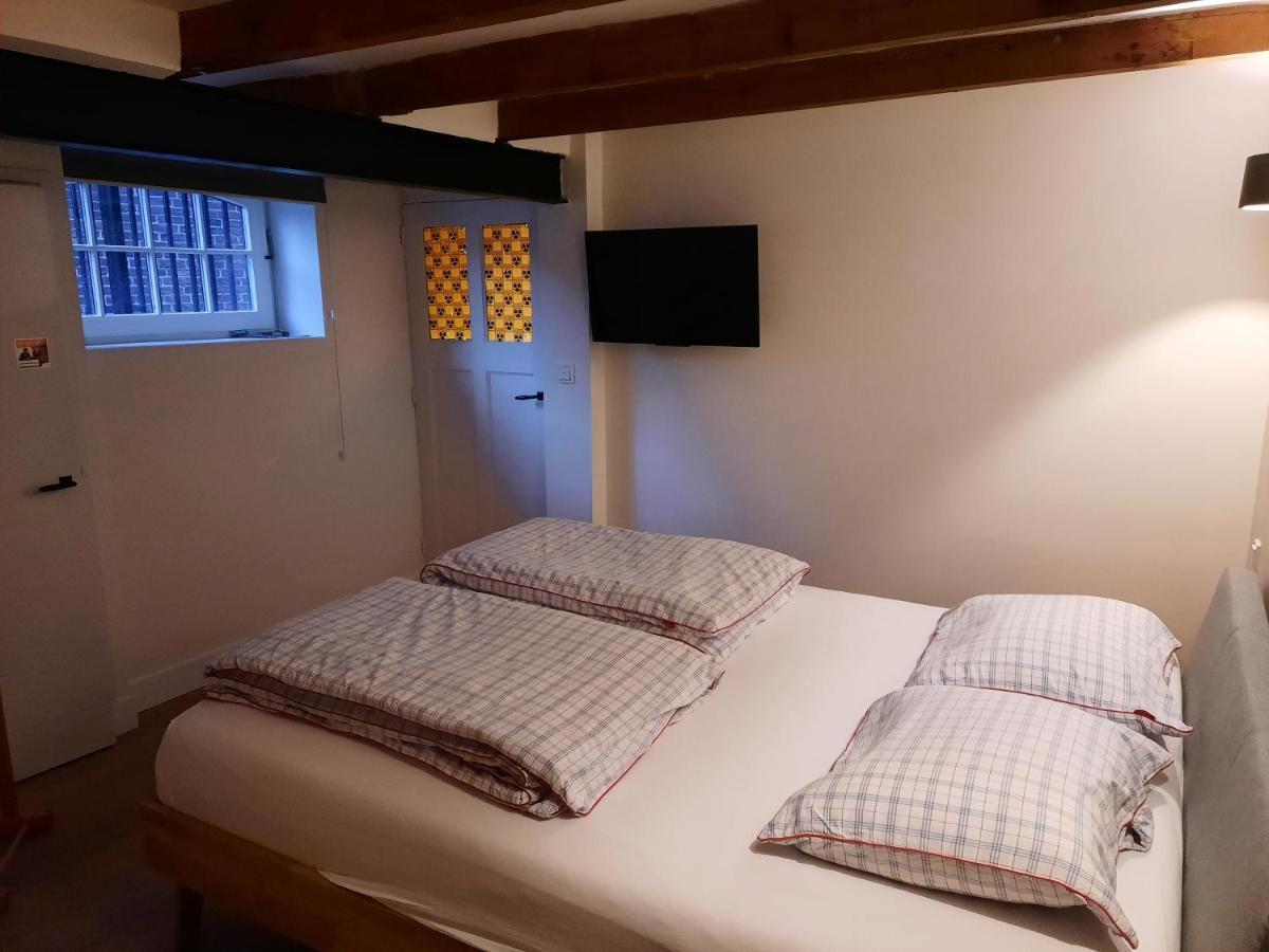 Blrk 285 Bed & Breakfast รอตเตอร์ดัม ภายนอก รูปภาพ
